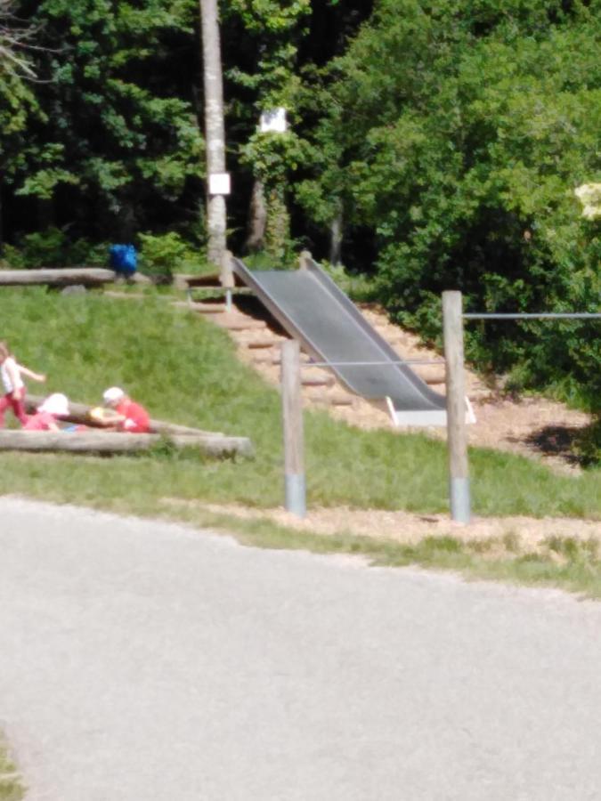 Ferienwohnung Mit Kleinem Garten Sonnenbühl Exteriör bild