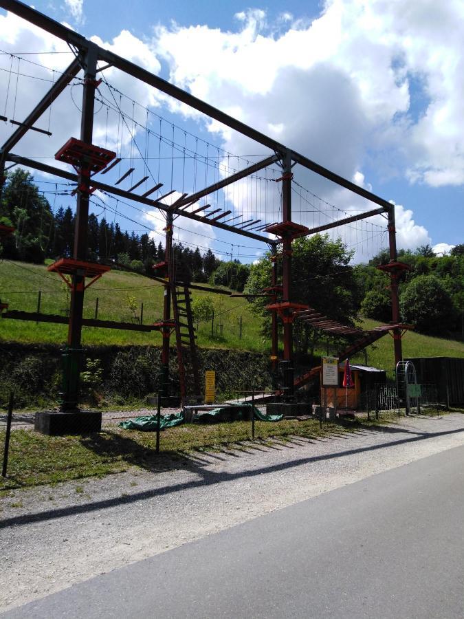 Ferienwohnung Mit Kleinem Garten Sonnenbühl Exteriör bild
