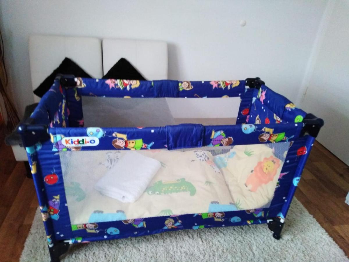 Ferienwohnung Mit Kleinem Garten Sonnenbühl Exteriör bild
